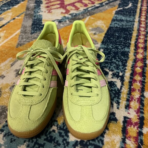 adidas Spezial Sneakers Lime Green/Pink Gum Sole Women’s 7.5 NEW - Picture 2 of 5